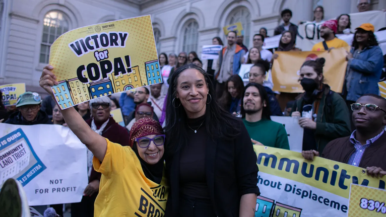NYC aprueba ley COPA para facilitar la compra de edificios y proteger alquileres asequibles