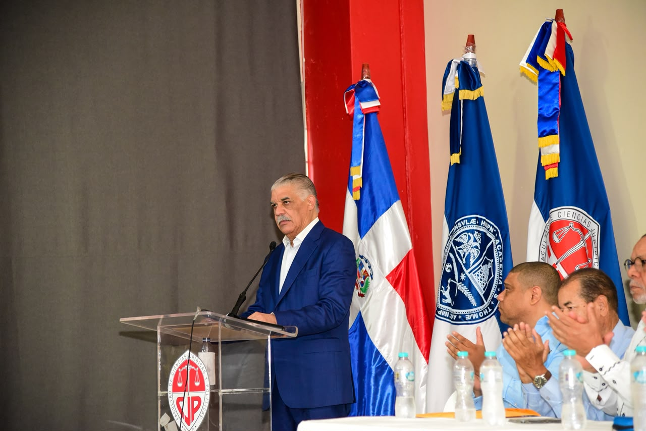 Miguel Vargas exige mayor acción internacional ante crisis haitiana