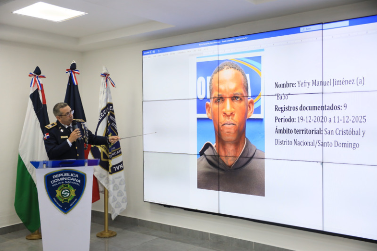 Arrestan a "Babo", acusado de asaltar a Kenny Grullón