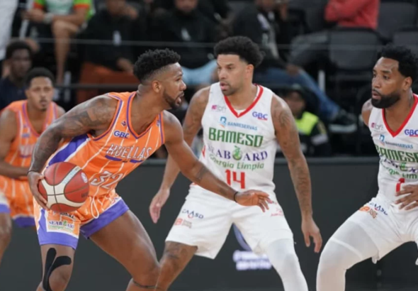 Huellas del Siglo vence a Bameso 87-83 con 23 de Colomé
