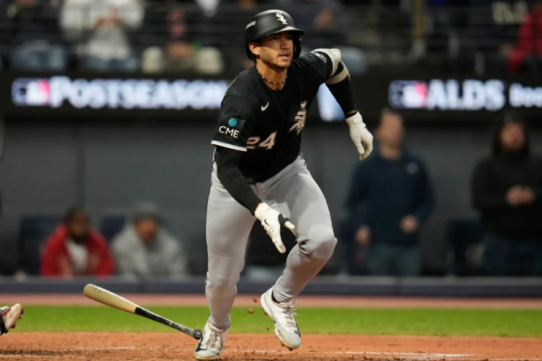 • Medias Blancas vencen a Guardianes y ponen la Serie Divisional 2-0 | MLB Playoffs