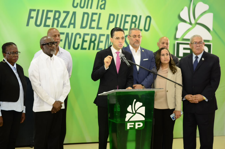 FP denuncia alzas de 95 % en combustibles y exige cuentas