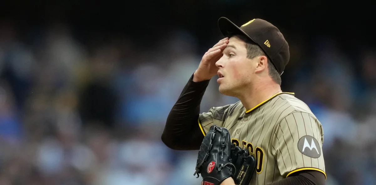 Padres en situación crítica tras caída ante Miller y Cerveceros