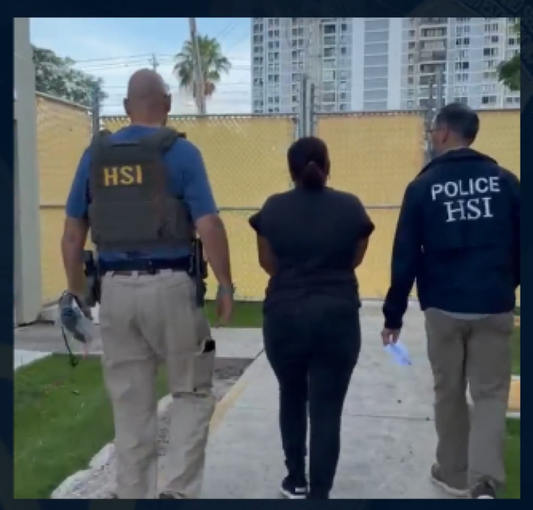 Arrestan a dominicana y estadounidense por fraude matrimonial en Puerto Rico