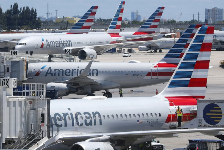 American Airlines mantiene servicios habituales en su oficina del Edificio In Tempo