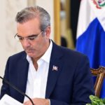 Presidente Luis Abinader firma el decreto 676-26 que crea el organismo público Señar.