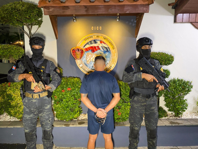 Caída en el paraíso: Capturan al peligroso fugitivo internacional Jonathan Yera Pozo en exclusivo sector de Punta Cana